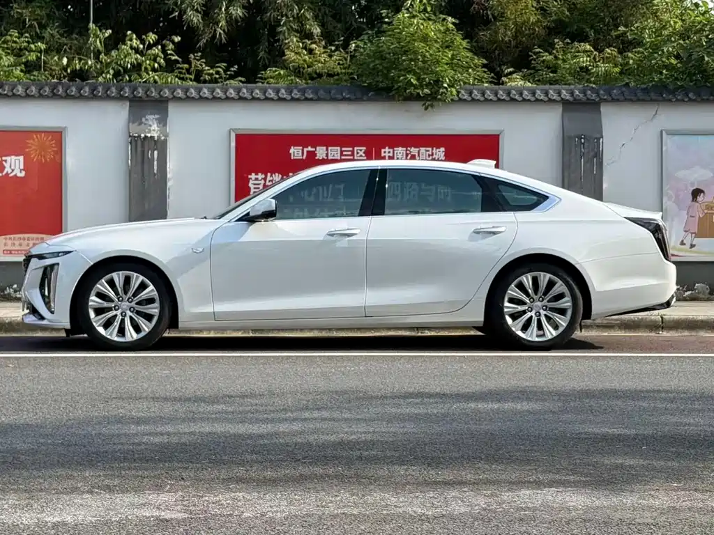 Cadillac CT6 2023 28T Luxury