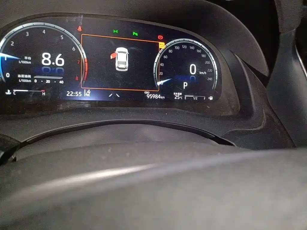 Toyota Camry — миниатюра 8
