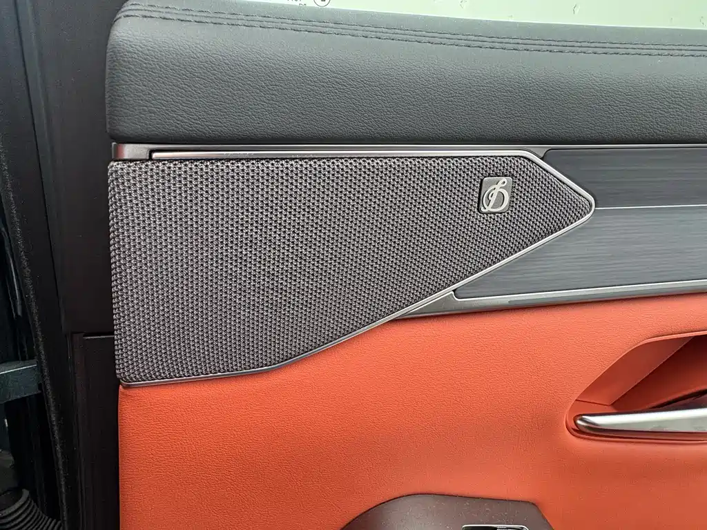 BYD Tang L — миниатюра 13