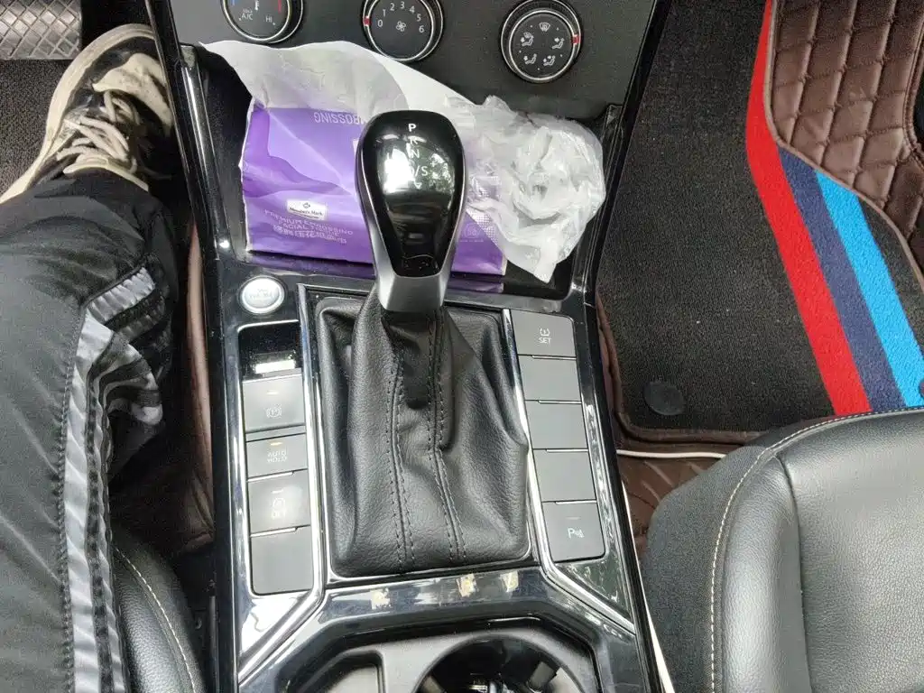 Volkswagen Passat — миниатюра 10