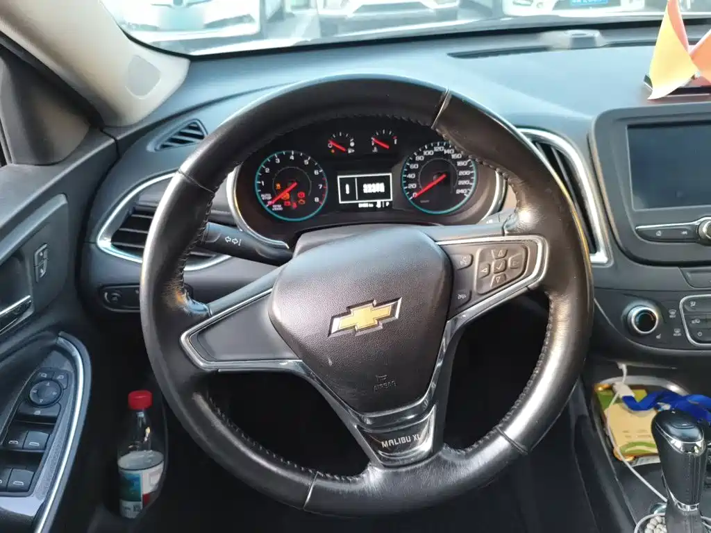 Chevrolet Malibu XL — миниатюра 6