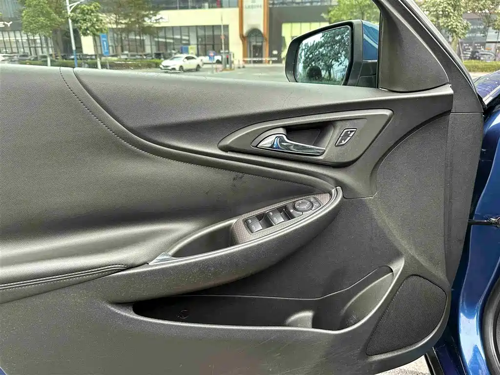 CHEVROLET MAI RUIBAO XL