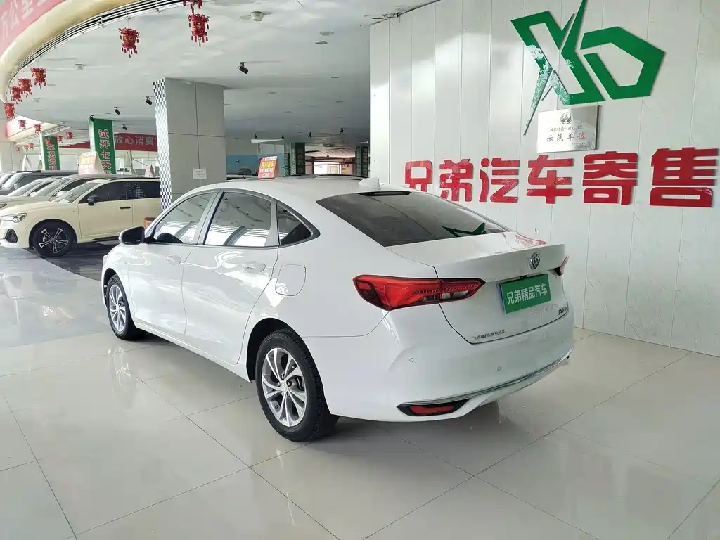 Buick Verano — миниатюра 8