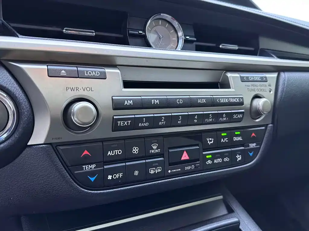 Lexus ES — миниатюра 9