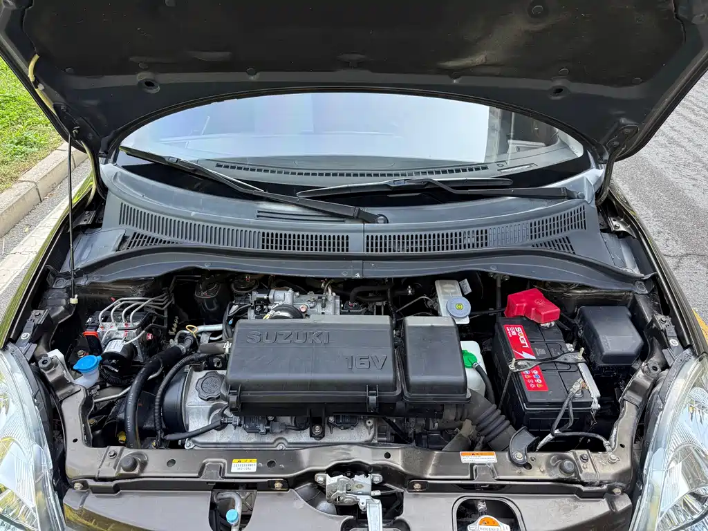 Suzuki Swift — миниатюра 16