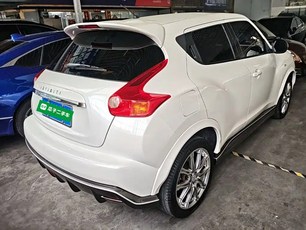 Infiniti ESQ — миниатюра 7
