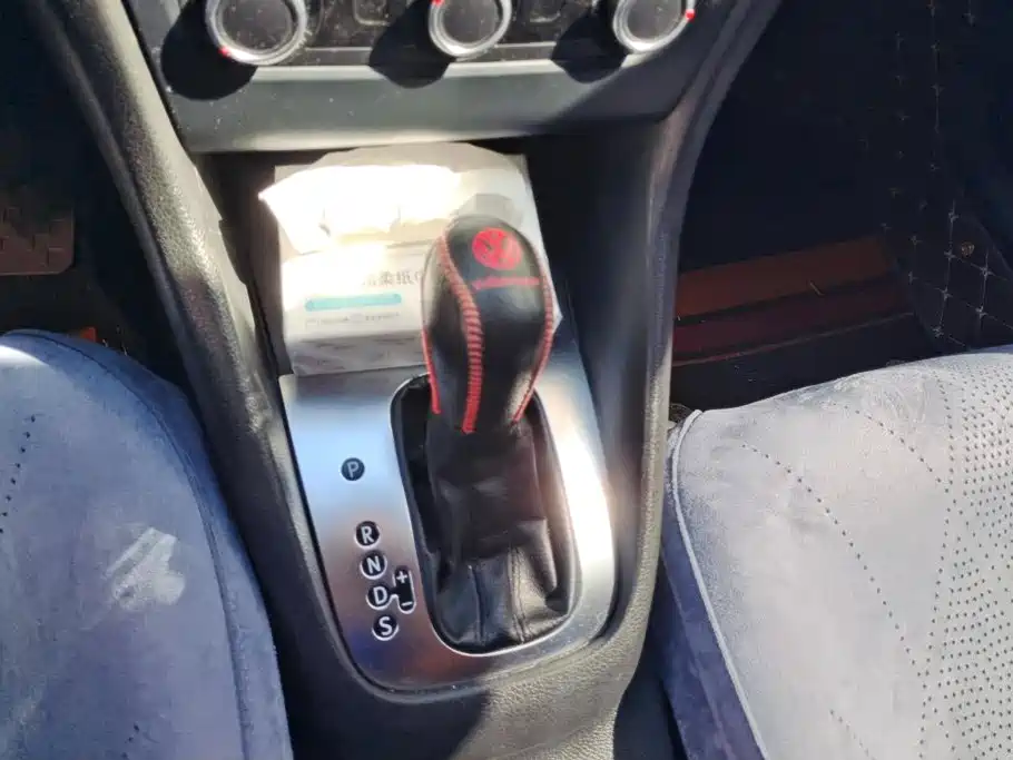 Volkswagen Golf — миниатюра 16