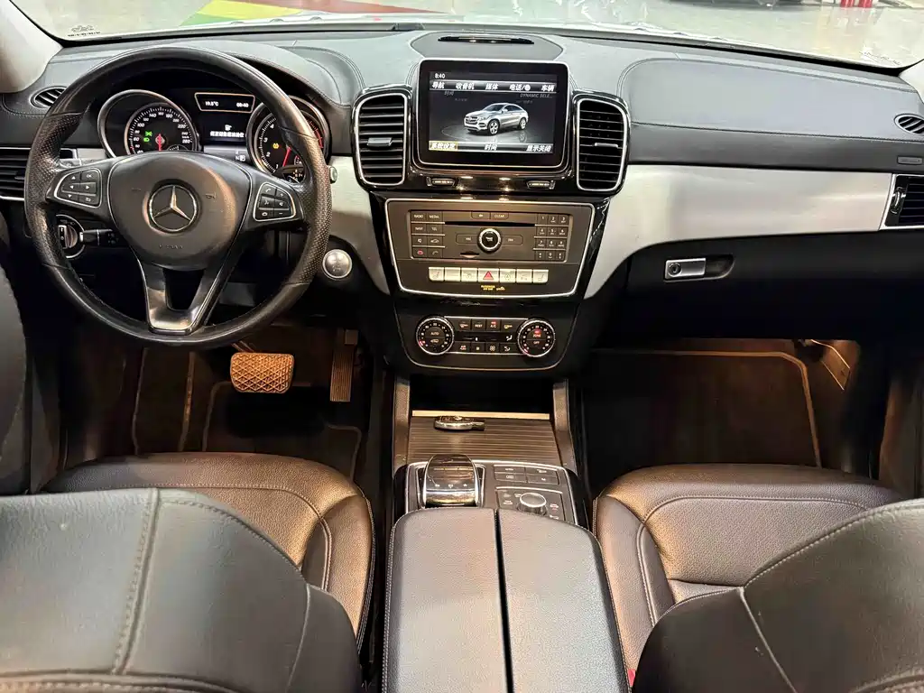 Mercedes-Benz GLE Coupe — миниатюра 9