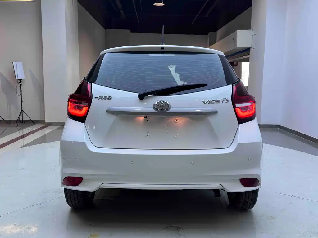 TOYOTA VIOS FS