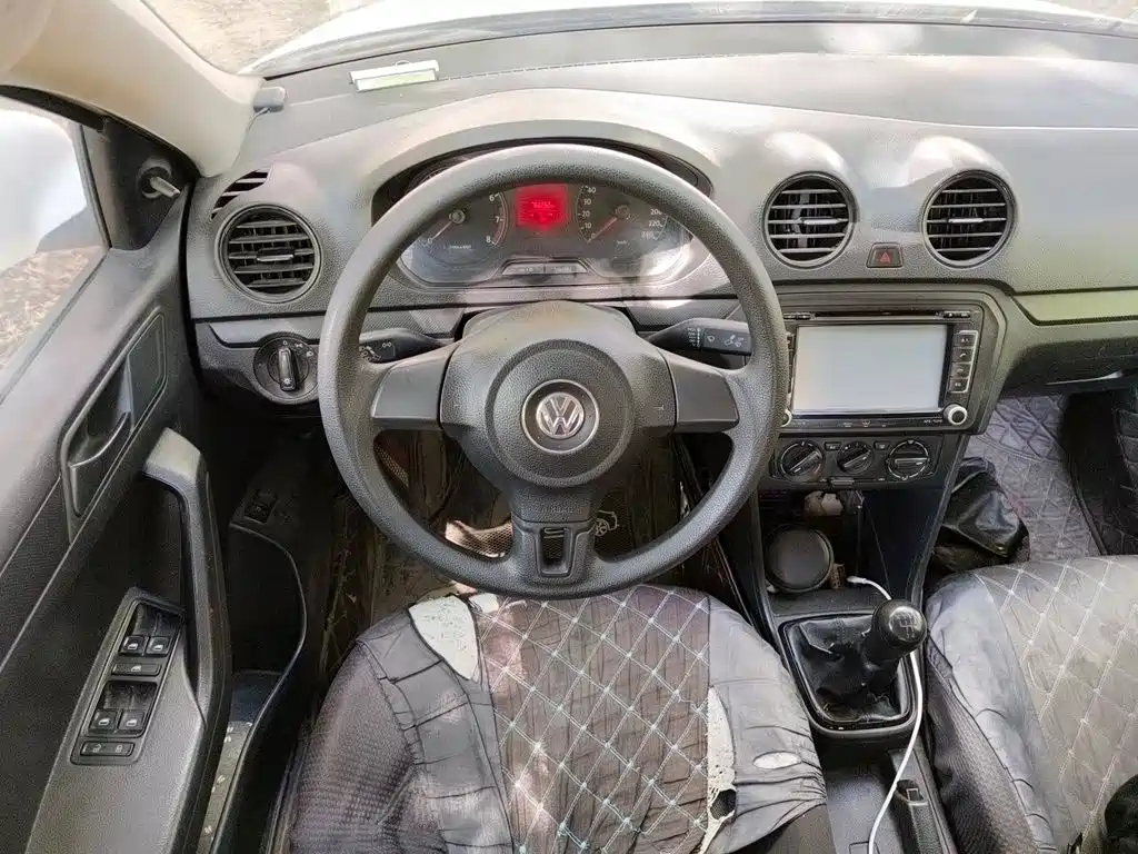 Volkswagen Jetta — миниатюра 6