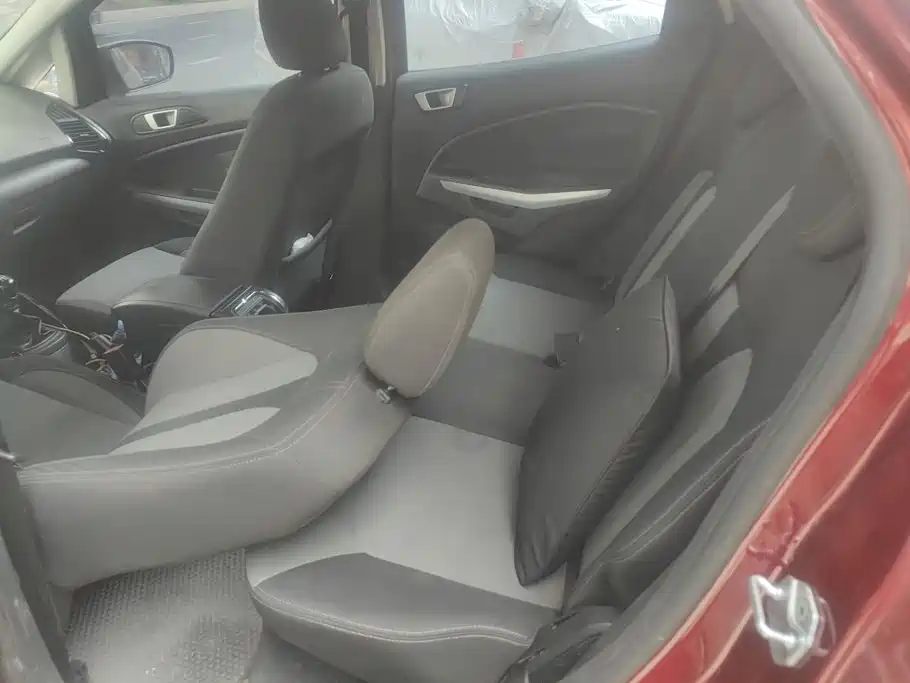 Ford Ecosport — миниатюра 11
