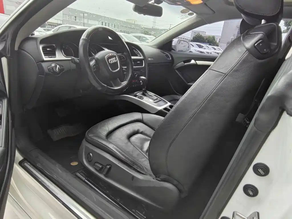 Audi A5 (Import) — миниатюра 13