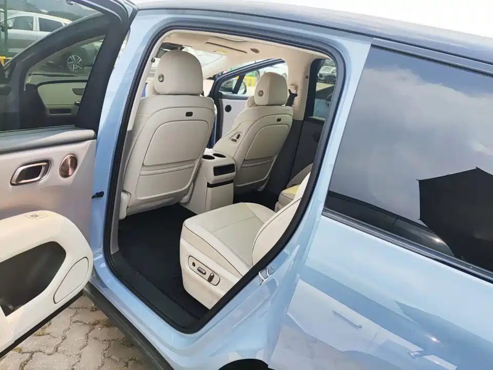 Li Auto Li i8 — миниатюра 2