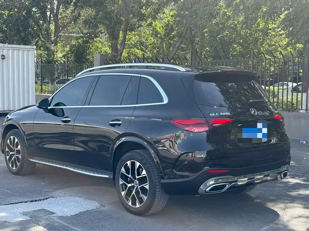 Mercedes-Benz GLC 2024 GLC 260 L 4MATIC Luxury 7 мест