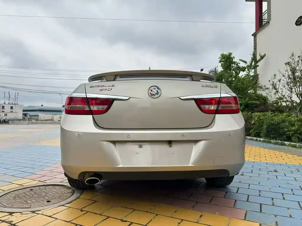 Buick Excelle — миниатюра 8