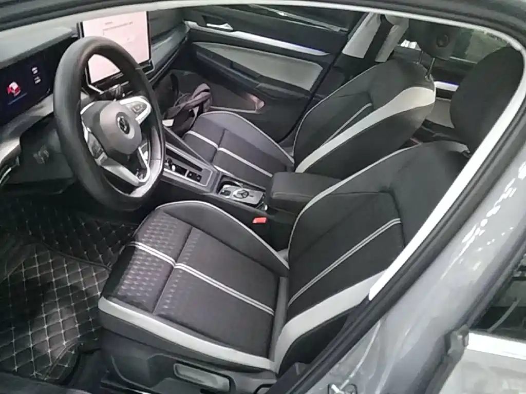 Volkswagen Golf — миниатюра 15