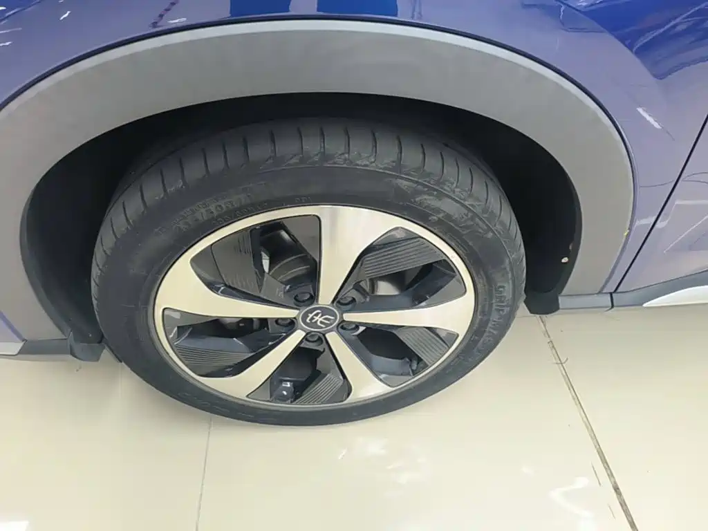 BYD PLUS New Energy — миниатюра 23