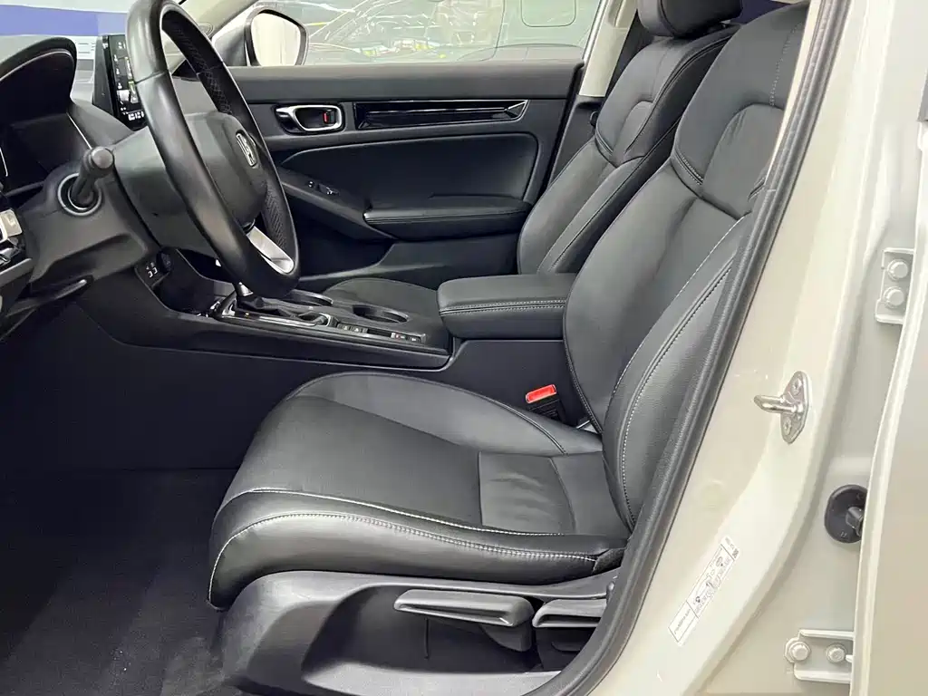 Honda Civic — миниатюра 13