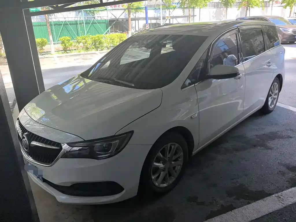 Buick GL6