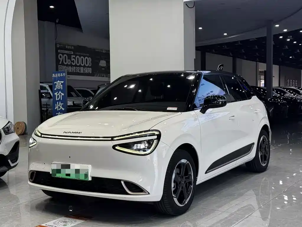 eπ Nano 01