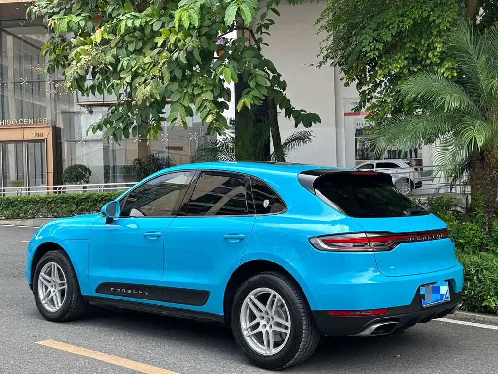 Porsche Macan — миниатюра 6