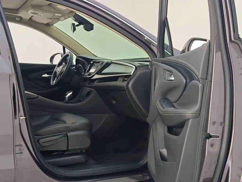 Buick Envision Plus — миниатюра 16