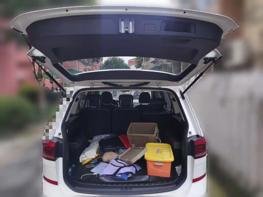 Volkswagen Touran — миниатюра 10