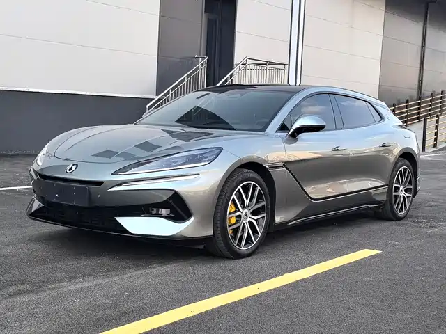 Denza Z 9 GT 2024 11004 WDPro — фото 1