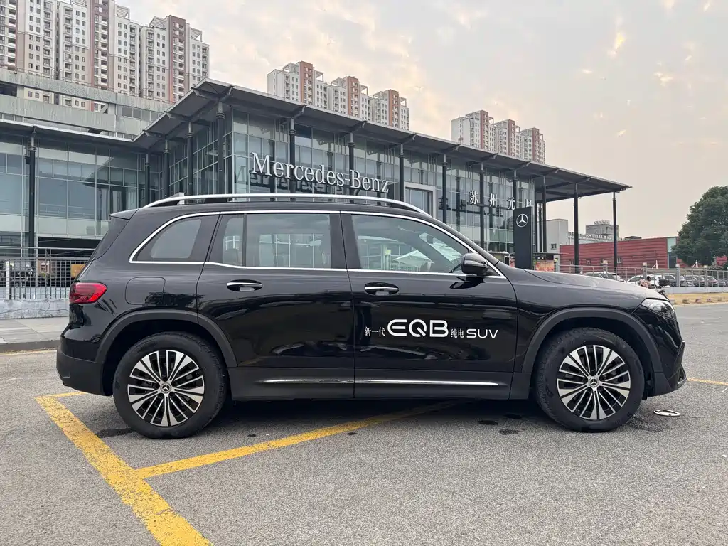 Mercedes-Benz EQB — миниатюра 5