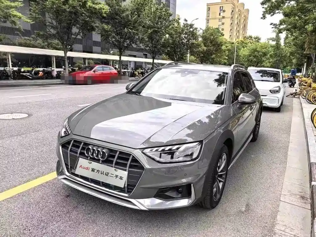 Audi A4 (Import)