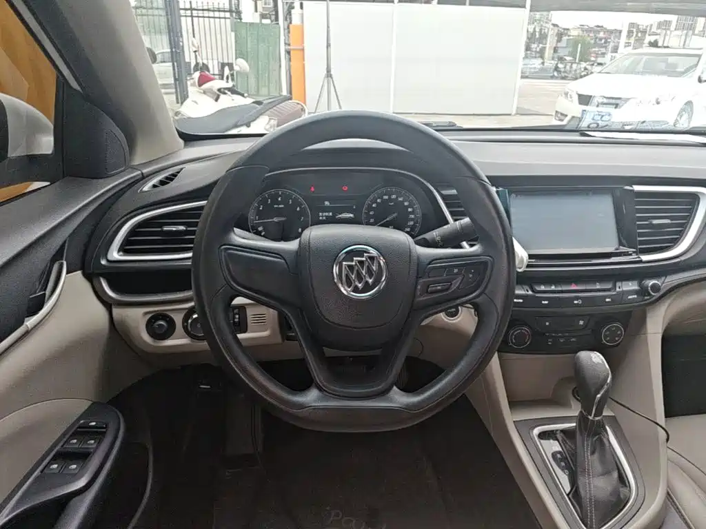 Buick Excelle — миниатюра 11
