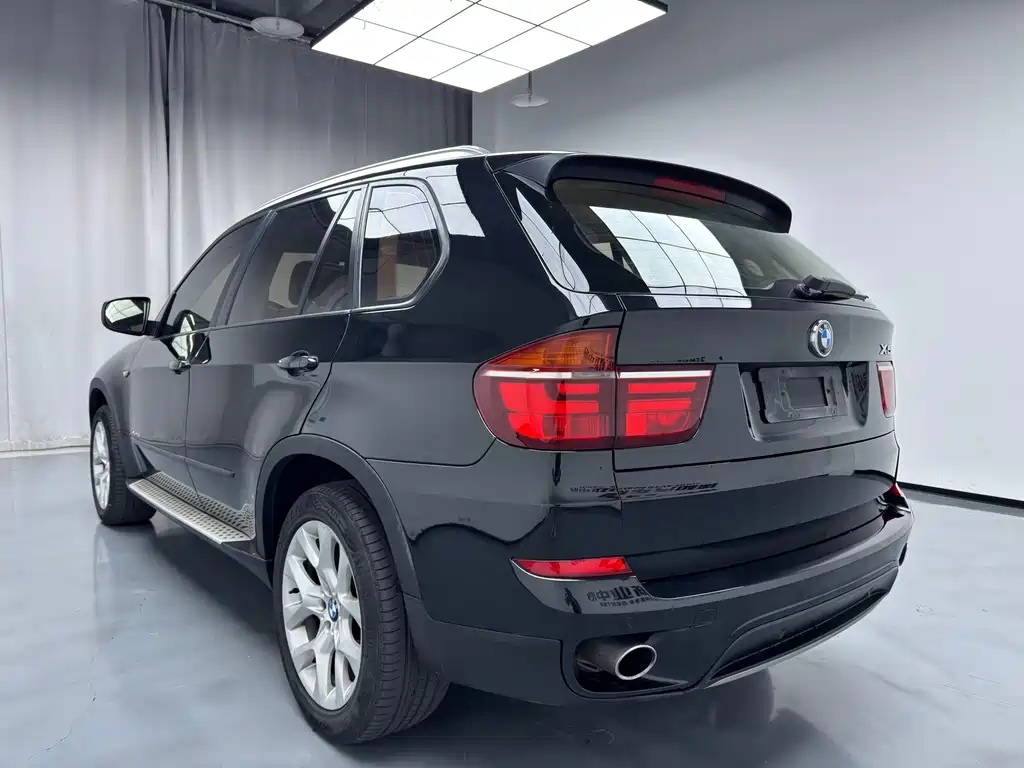 BMW X5 (Import) — миниатюра 6