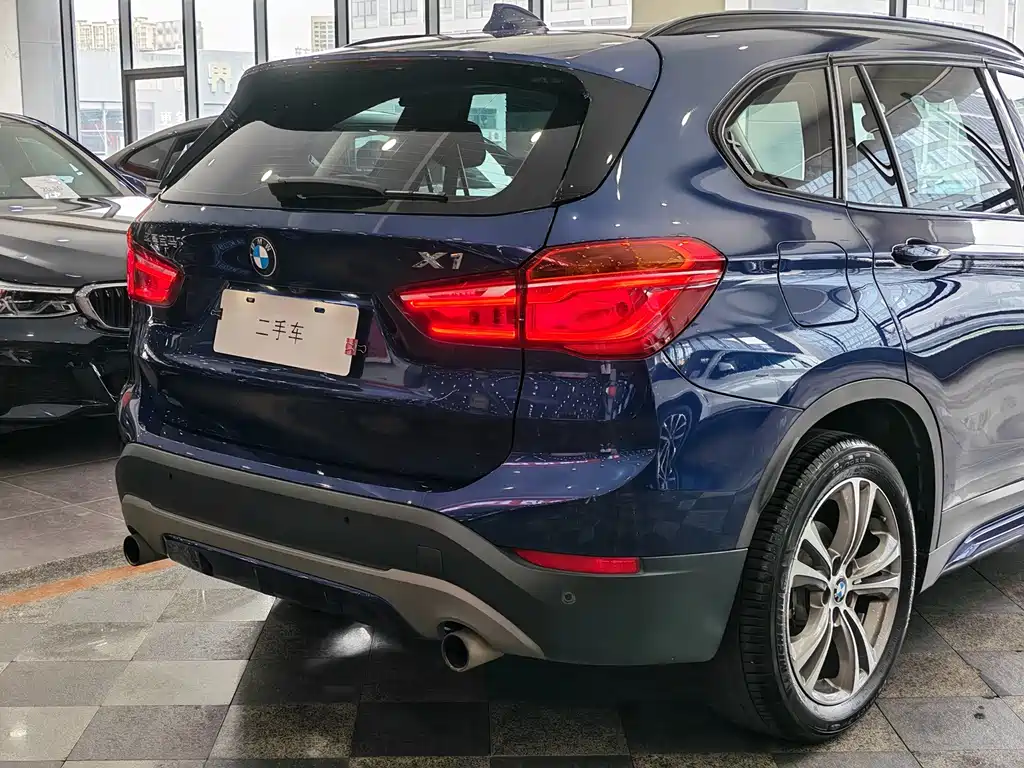 BMW X1 — миниатюра 9