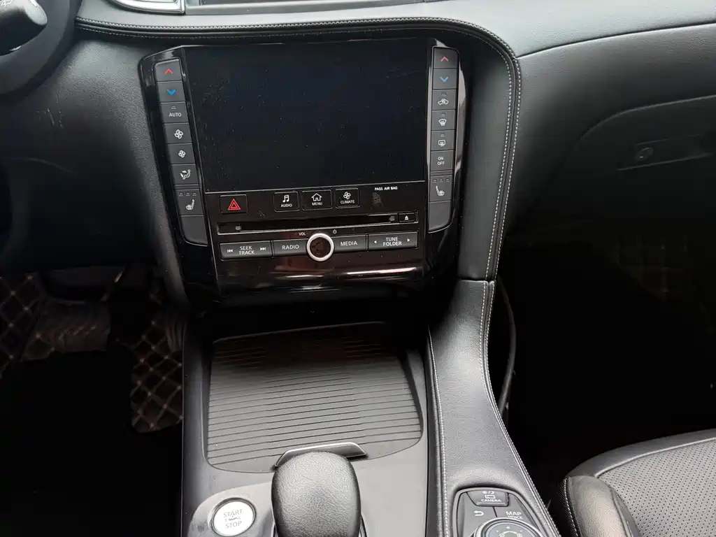 Infiniti QX50 — миниатюра 25
