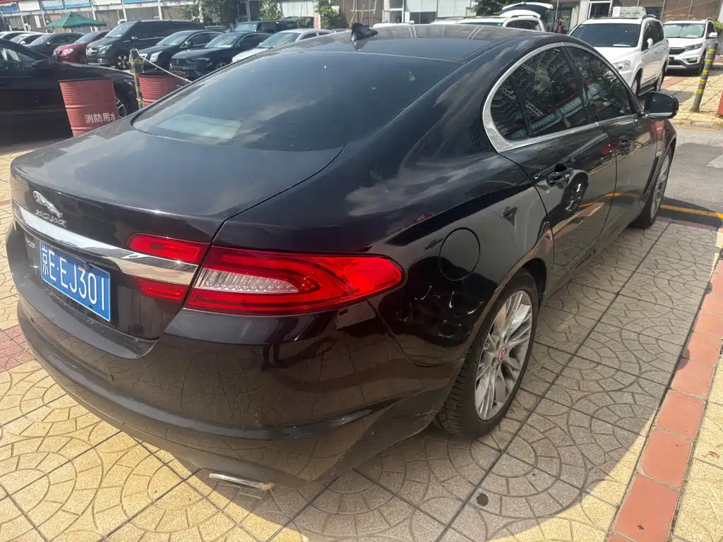 Jaguar XF — миниатюра 17