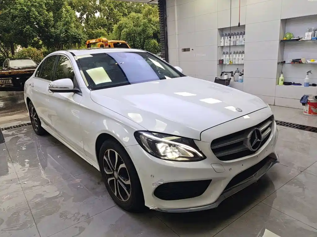 Mercedes-Benz C-Class — миниатюра 4