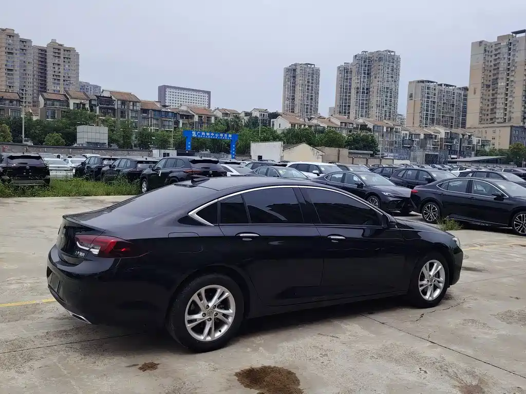 Buick Regal — миниатюра 4