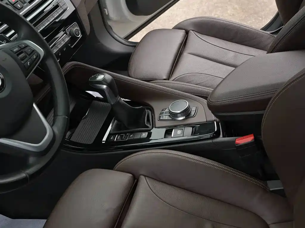 BMW X1 — миниатюра 6