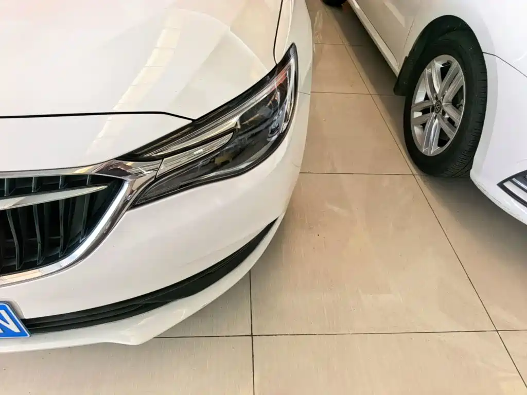 Buick Excelle — миниатюра 24