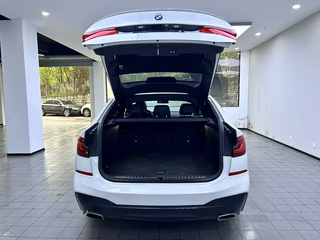BMW 6 GT 2018 630i Luxury