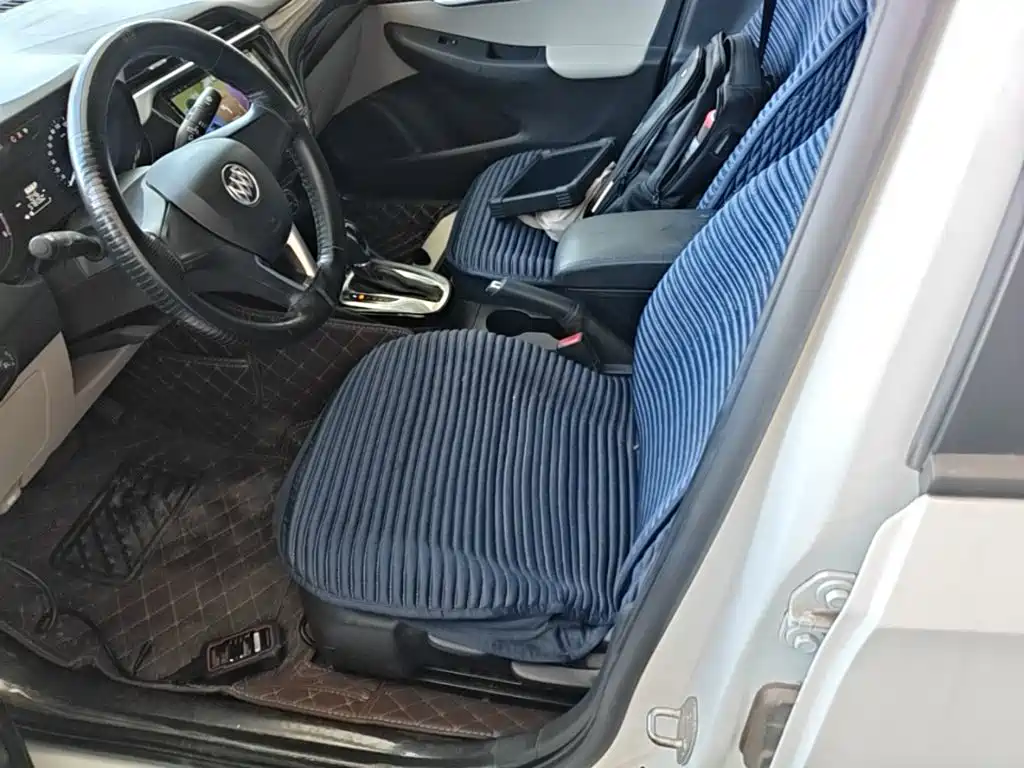 Buick Excelle — миниатюра 15