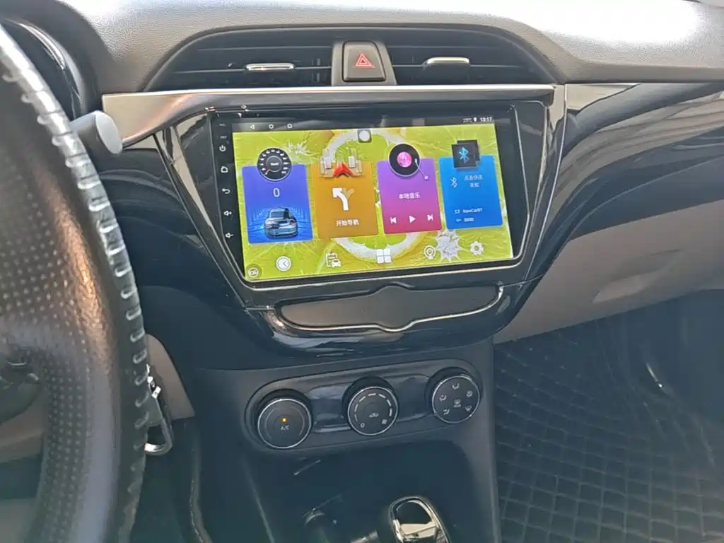 Buick Excelle — миниатюра 13