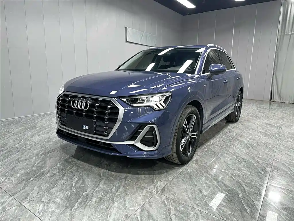 Audi Q3 2022