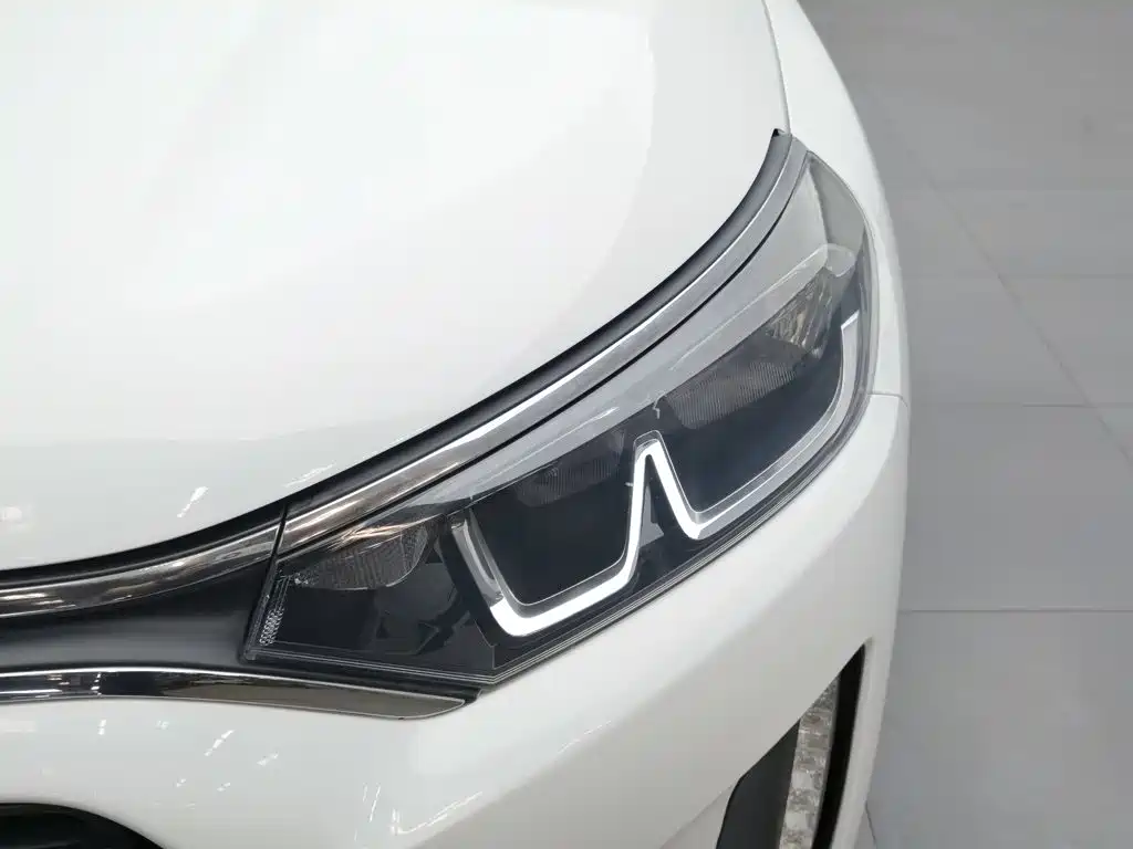 Citroen C3-XR — миниатюра 7