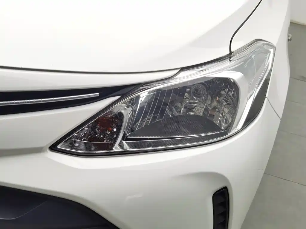 Toyota Vios — миниатюра 7