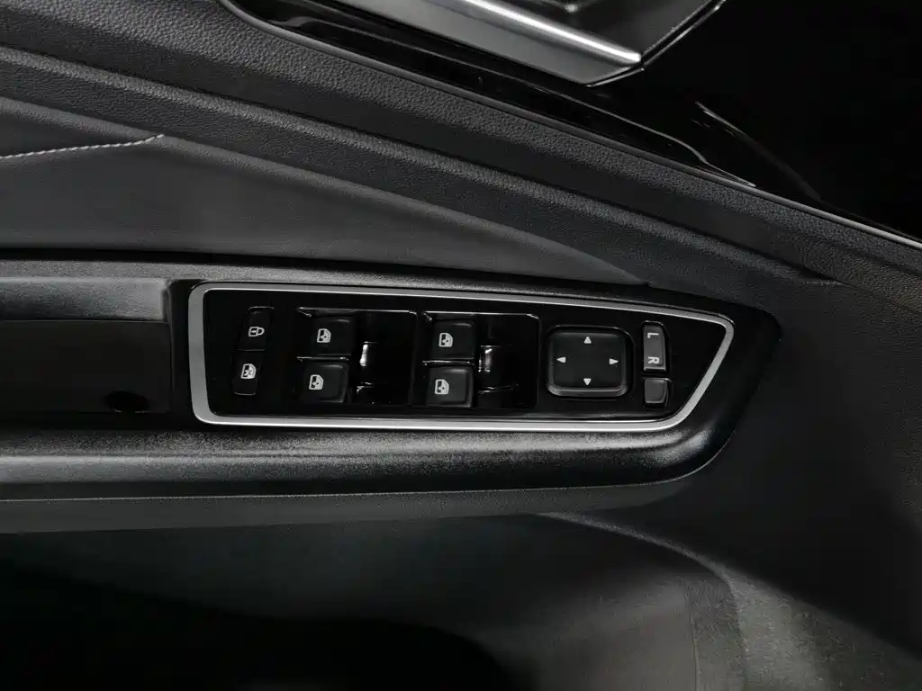 Jetta VS5 — миниатюра 9