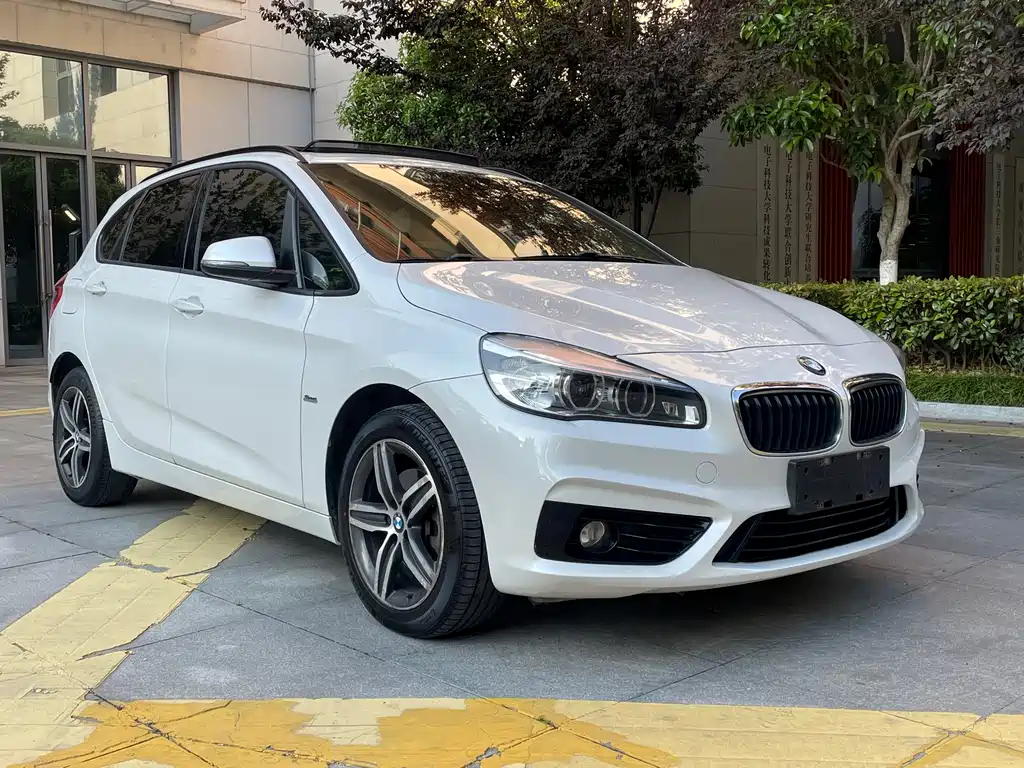 BMW 2 Series Active Tourer 218i Fashion Type, фото 2