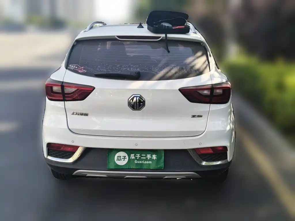 MG ZS — миниатюра 3
