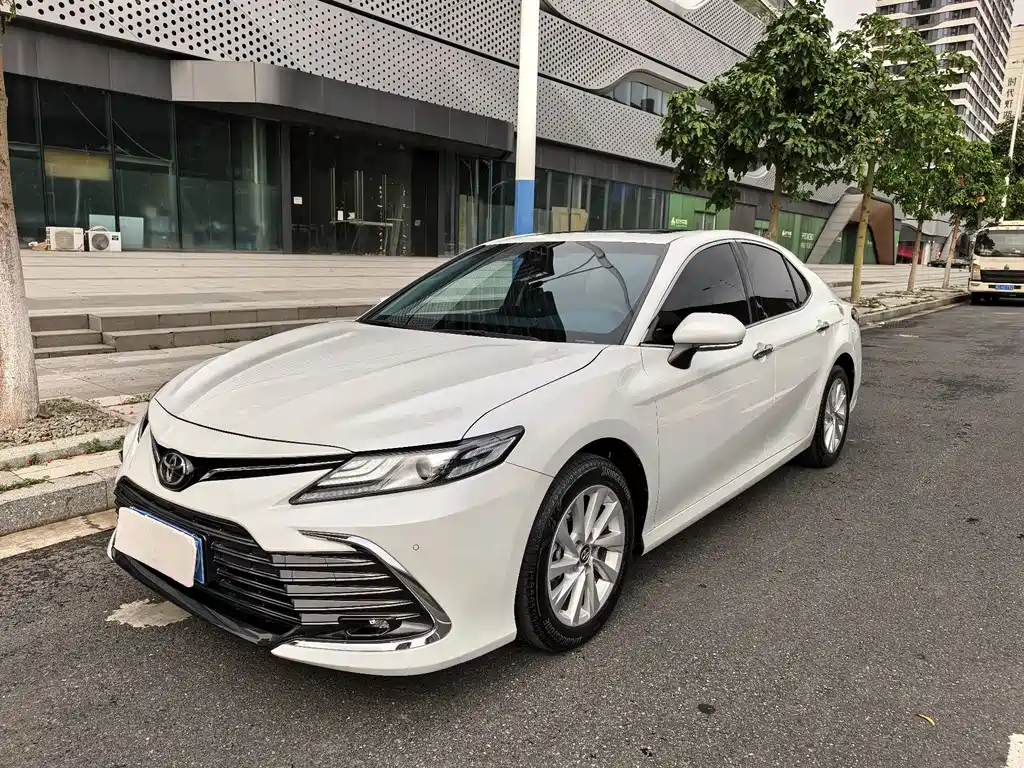 Toyota Camry 2023