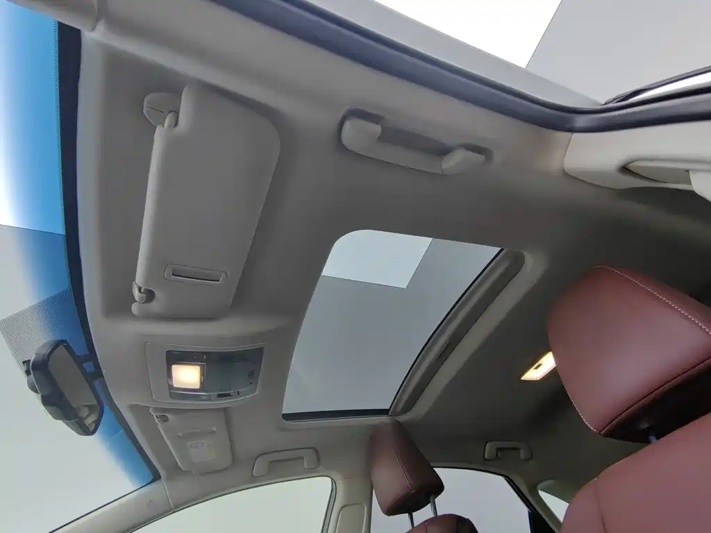Lexus NX — миниатюра 14